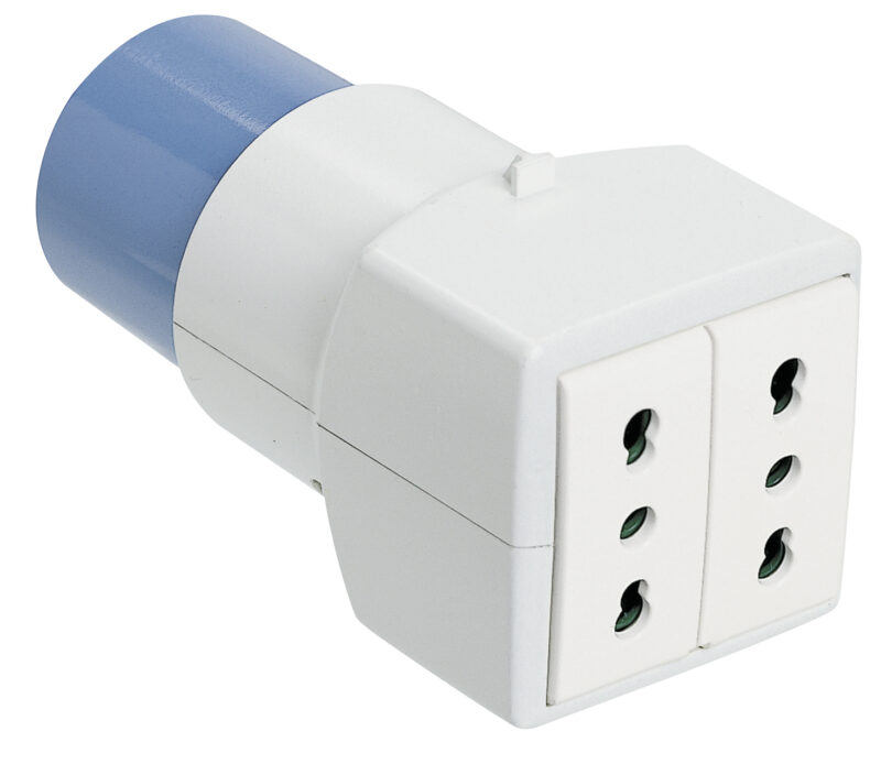 EN60309 adaptor +2P17/11 outlet