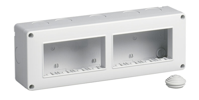 IP40 enclosure 8M 4x2 horizontal