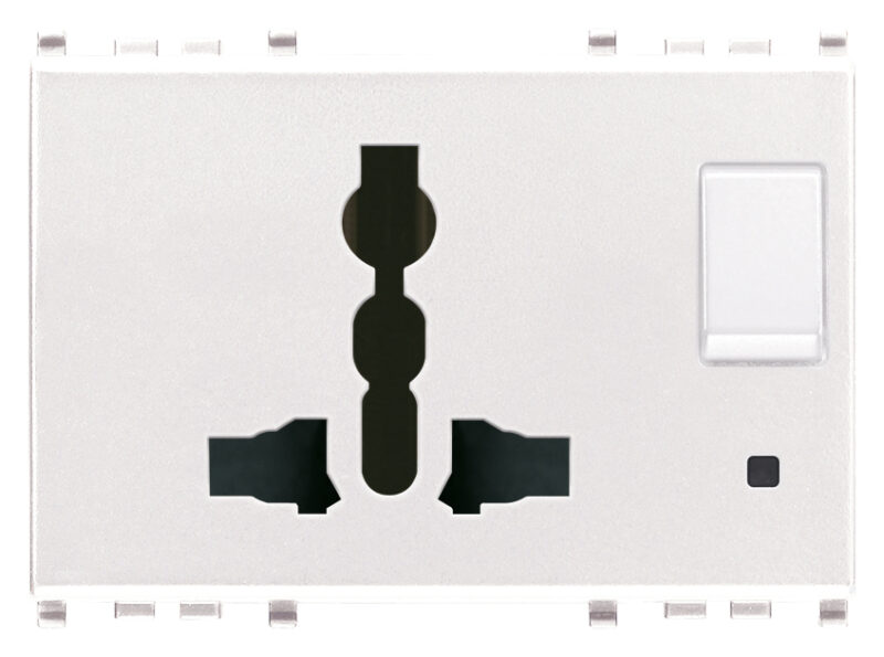 2P+E 13A SICURY multi-outlet+switchwhite