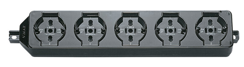 Multi-outlet 5universal black